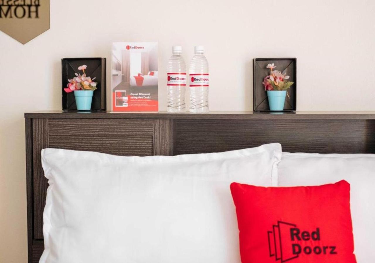 Reddoorz Plus Near Mango Avenue Cebu Eksteriør billede