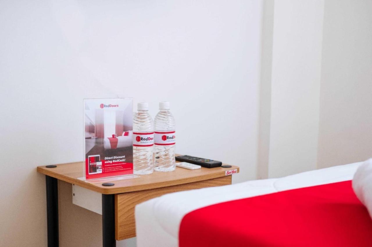 Reddoorz Plus Near Mango Avenue Cebu Eksteriør billede